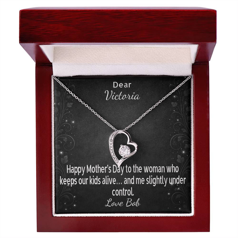 Personalized Mother’s Day Message Card Necklace – Gift for Wife from Husband – Keeps our kids alive